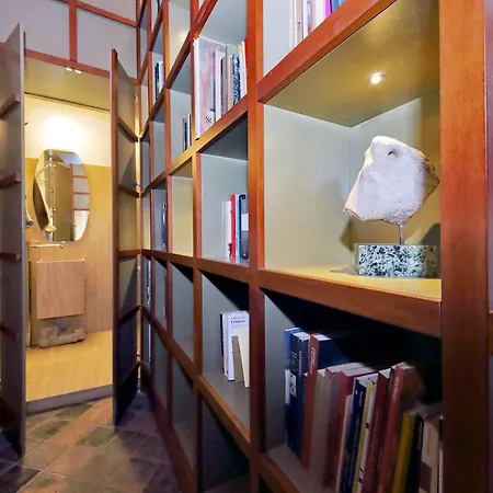 The Eclectic Of Collector - Navona Square