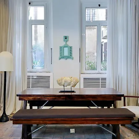 The Eclectic Of Collector - Navona Square Apartament